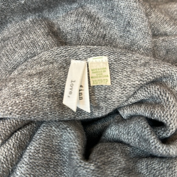 Plenty Knit sweater dress “Love, Finn” - Picture 4 of 4